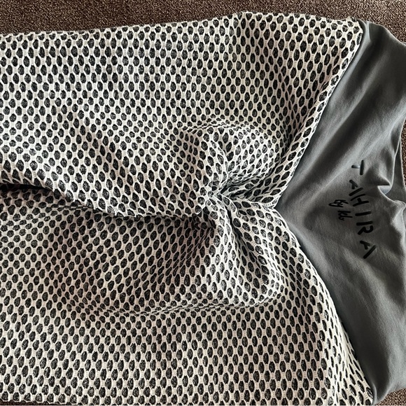 TAHIRA LEGGINGS - Picture 2 of 5